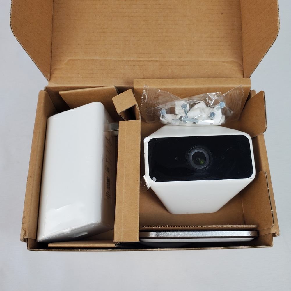 Xfinity HD Security Motion Camera Indoor Outdoor OPEN BOX  SCHC2AEW SCHX4AEW